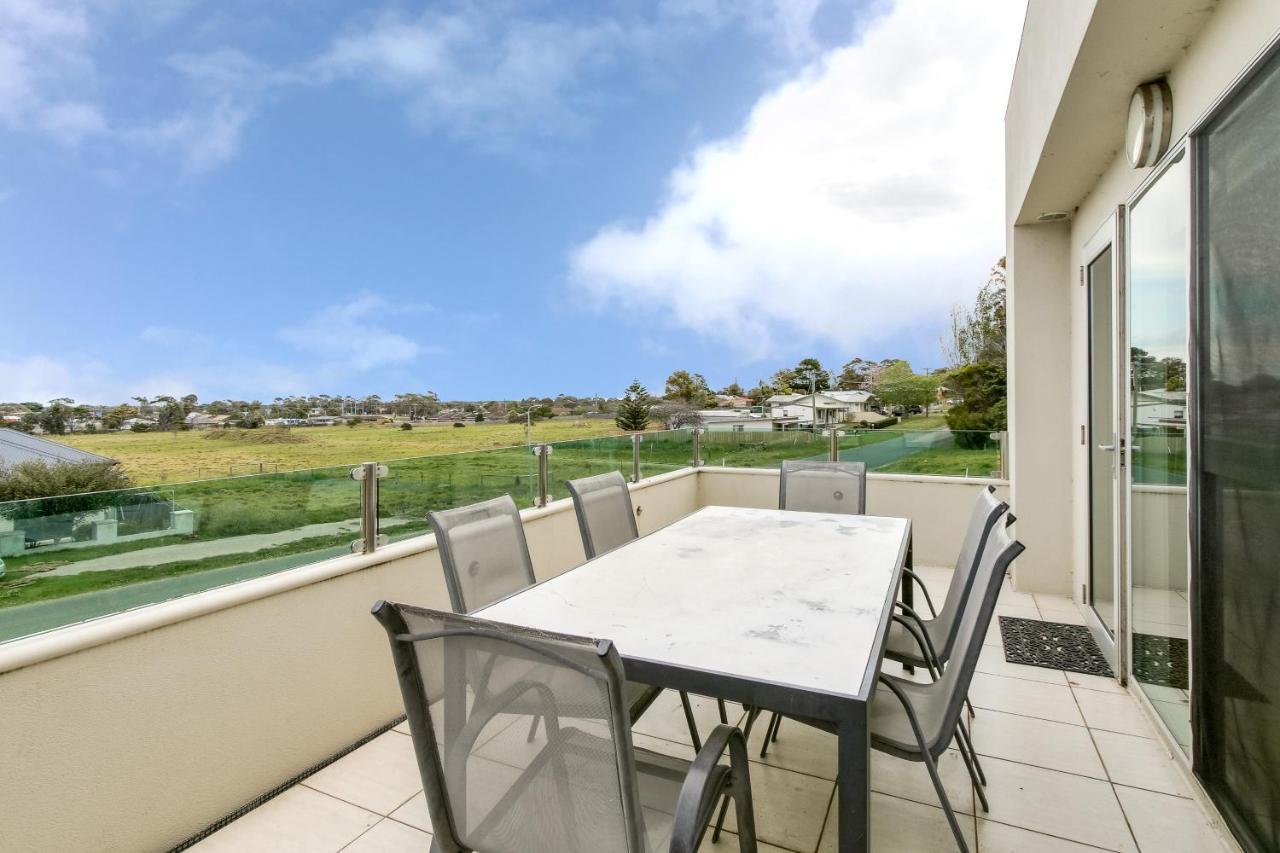 The Terrace Villa Lakes Entrance Exterior foto